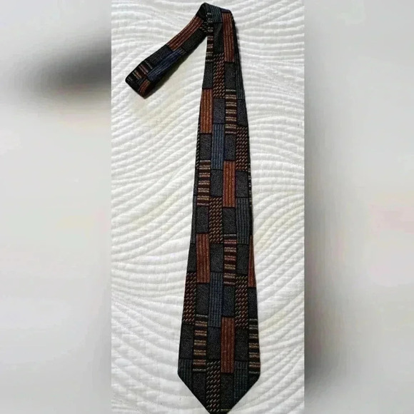 ❤️ 2/$14 -  Men's Tie - Picture 1 of 3